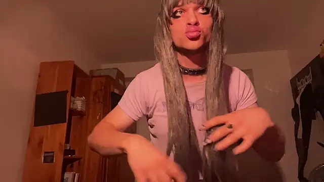 emilydee666 online show from September 2025 09:53:01 PM