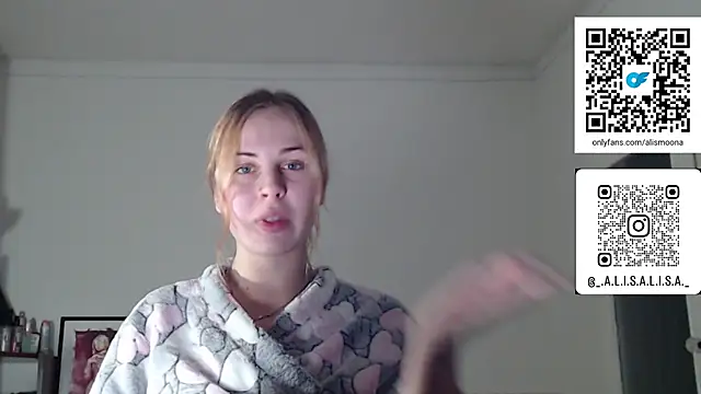 Snapshot of Alismoona chatting on December 2025 12:38:02 AM Alismoona online show from December 2025 12:38:02 AM