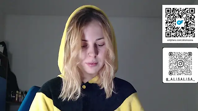 Snapshot of Alismoona chatting on January 2026 10:58:02 PM Alismoona online show from January 2026 10:58:02 PM