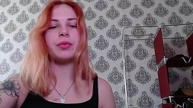 Snapshot of Alismoona chatting on March 2026 08:29:01 AM Alismoona online show from March 2026 08:29:01 AM