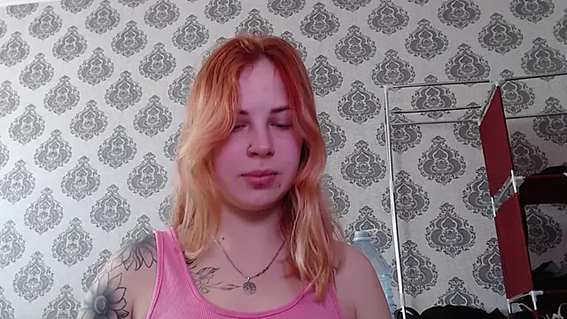 Snapshot of Alismoona chatting on March 2026 08:19:01 AM Alismoona online show from March 2026 08:19:01 AM