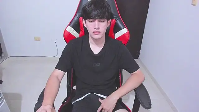 Snapshot of eren_188 chatting on December 2025 07:40:02 PM eren 188 online show from December 2025 07:40:02 PM