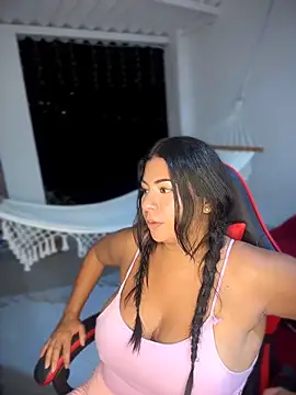 samanthahut1 online show from April 2026 02:27:02 AM