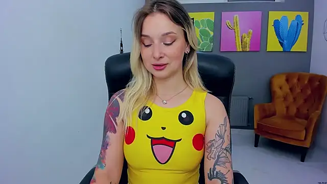 LilFleurish online show from May 2026 04:40:02 AM