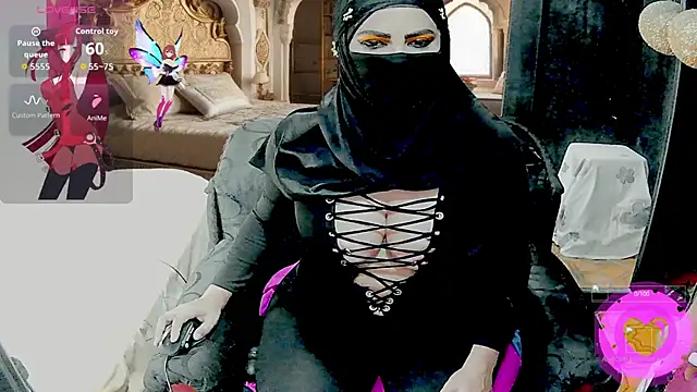 SultanaLayla online show from September 2025 07:38:01 PM