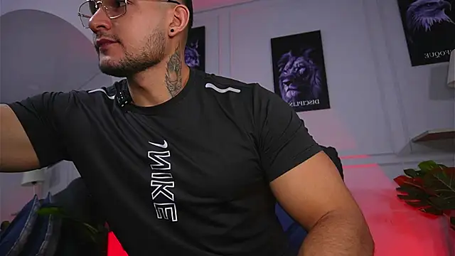 Marco Vega online show from July 2026 02:36:01 AM
