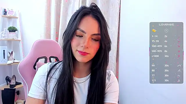 Snapshot of sarah_saenz_ chatting on October 2025 03:37:01 AM sarah saenz online show from October 2025 03:37:01 AM