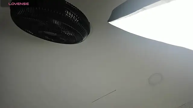 Snapshot of sweet__vanessa1 chatting on October 2025 03:19:01 AM sweet vanessa1 online show from October 2025 03:19:01 AM