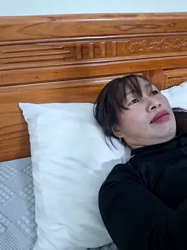 Snapshot of ngocngoc_cute chatting on December 2025 01:18:02 PM ngocngoc cute online show from December 2025 01:18:02 PM