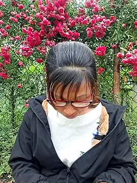 Snapshot of ngocngoc_cute chatting on April 2026 10:30:01 AM ngocngoc cute online show from April 2026 10:30:01 AM