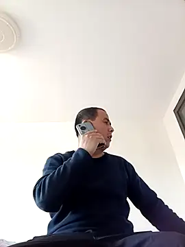 CWQ123 online show from December 2025 07:57:02 AM