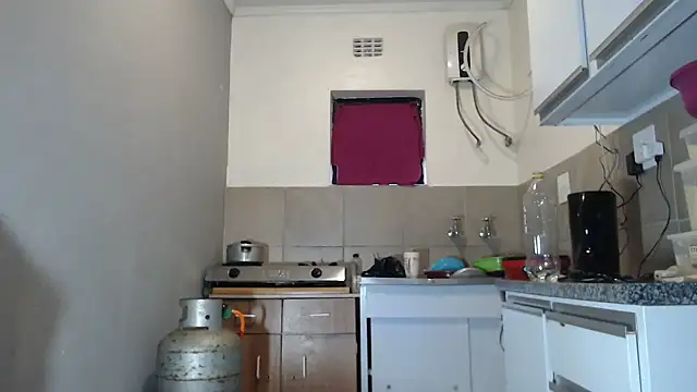 Snapshot of YummySyriaxoxo chatting on November 2025 03:29:02 AM YummySyriaxoxo online show from November 2025 03:29:02 AM