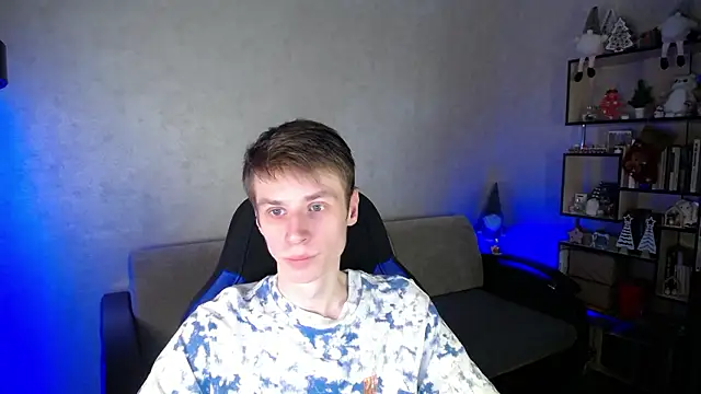 yes cute boy  online show from February 2026 07:07:02 AM