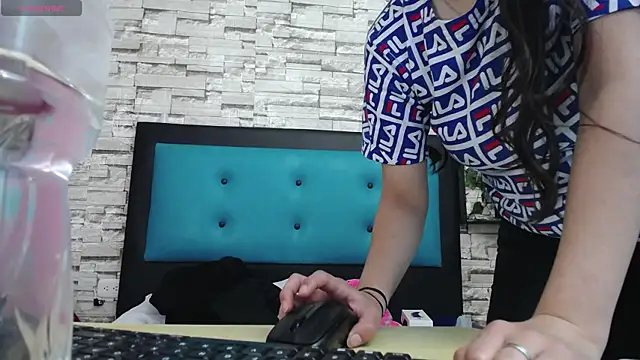 maily can online show from September 2025 12:28:02 PM