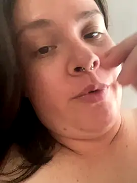 Kendra Mystika online show from September 2025 06:40:02 PM