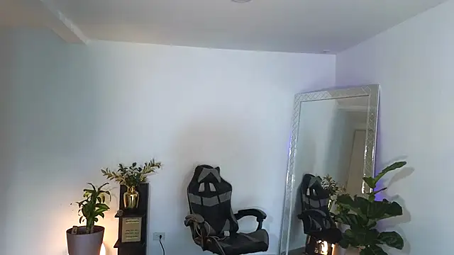 Wyatt Rose online show from October 2025 09:45:01 PM