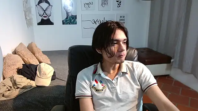 Snapshot of davoxer chatting on October 2025 03:31:02 AM davoxer online show from October 2025 03:31:02 AM