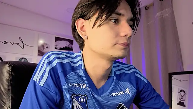 Snapshot of davoxer chatting on February 2026 02:45:01 AM davoxer online show from February 2026 02:45:01 AM