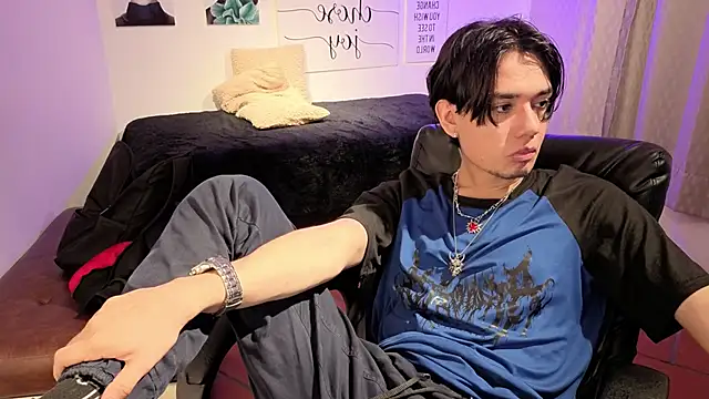 Snapshot of davoxer chatting on February 2026 02:11:01 AM davoxer online show from February 2026 02:11:01 AM