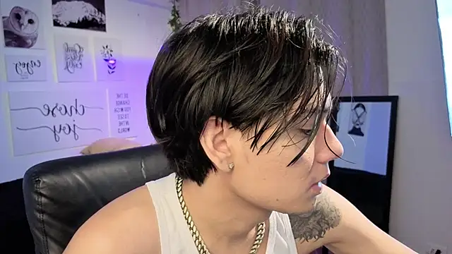 Snapshot of davoxer chatting on March 2026 03:58:02 AM davoxer online show from March 2026 03:58:02 AM