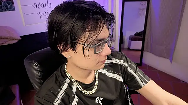 Snapshot of davoxer chatting on March 2026 03:44:02 AM davoxer online show from March 2026 03:44:02 AM