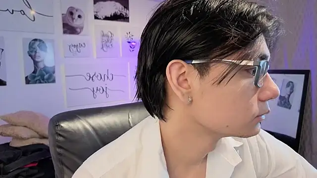 Snapshot of davoxer chatting on March 2026 04:27:02 AM davoxer online show from March 2026 04:27:02 AM