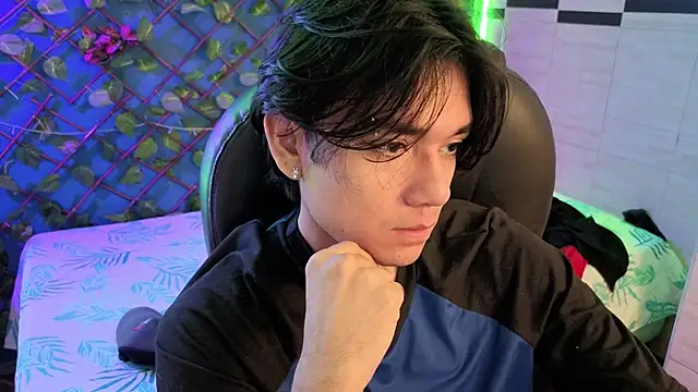 Snapshot of davoxer chatting on March 2026 04:07:02 AM davoxer online show from March 2026 04:07:02 AM