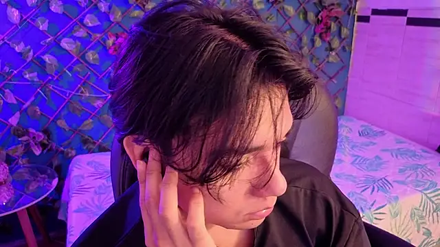 Snapshot of davoxer chatting on March 2026 04:07:02 AM davoxer online show from March 2026 04:07:02 AM