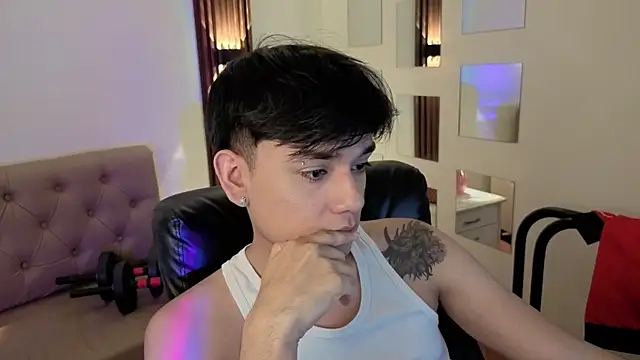 Snapshot of davoxer chatting on April 2026 03:39:02 AM davoxer online show from April 2026 03:39:02 AM