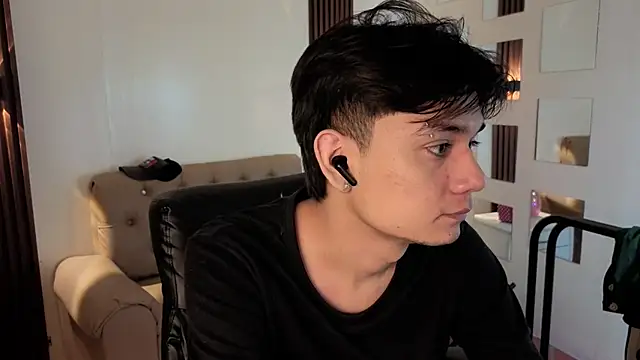 Snapshot of davoxer chatting on April 2026 02:29:02 AM davoxer online show from April 2026 02:29:02 AM