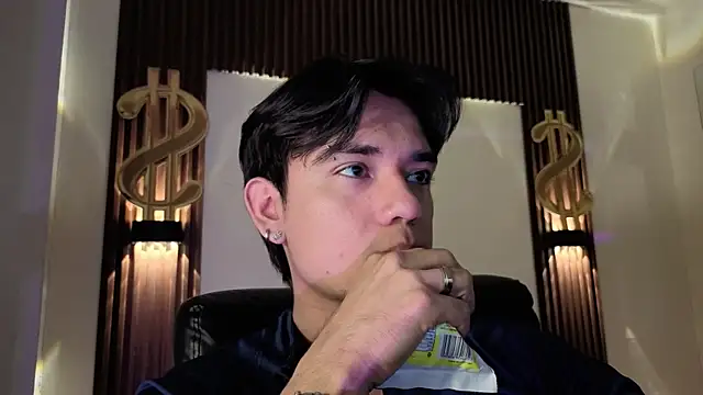 davoxer online show from May 2026 03:37:02 AM