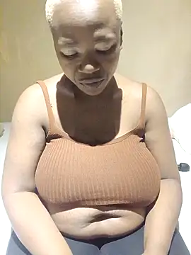 Snapshot of missboobiesSA chatting on February 2026 05:44:02 PM missboobiesSA online show from February 2026 05:44:02 PM