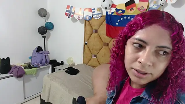 CATTALINAHOT online show from July 2026 01:26:01 PM