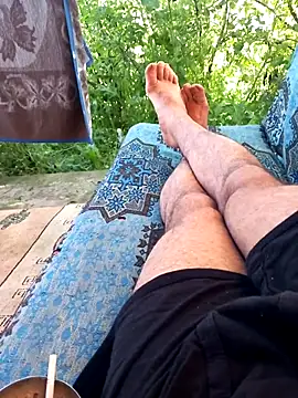 bullut06 online show from May 2026 03:37:02 AM
