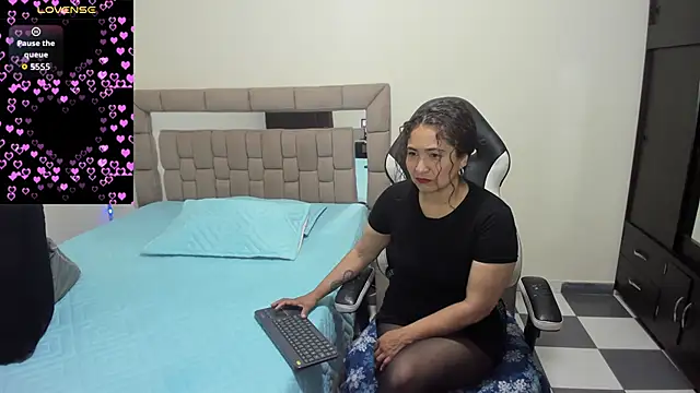 Snapshot of gabrielaponce11 chatting on May 2026 01:49:02 PM gabrielaponce11 online show from May 2026 01:49:02 PM