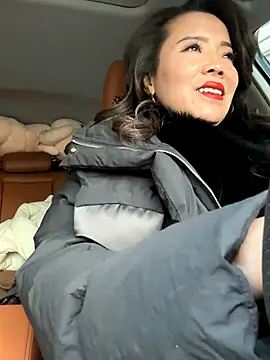 anna yngs online show from January 2026 04:37:02 AM