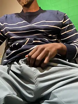 OneLove08 online show from March 2026 10:31:02 PM