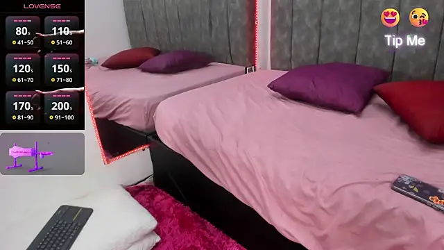 luna78hard online show from January 2026 02:47:02 AM