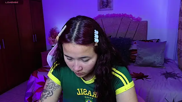 Snapshot of Leakitten chatting on September 2025 08:20:02 PM Leakitten online show from September 2025 08:20:02 PM