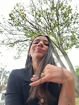 -juicy  online show from February 2026 09:29:01 PM