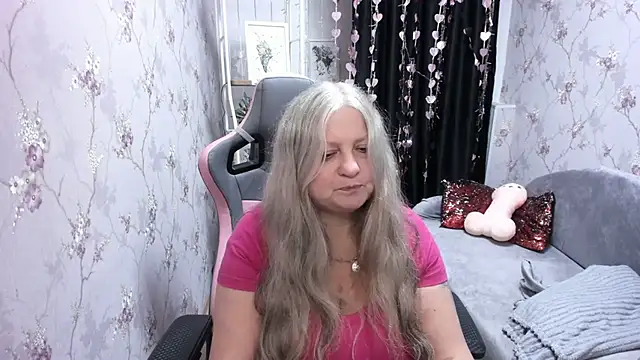 Snapshot of silver_moon_light chatting on October 2025 09:22:01 PM silver moon light online show from October 2025 09:22:01 PM