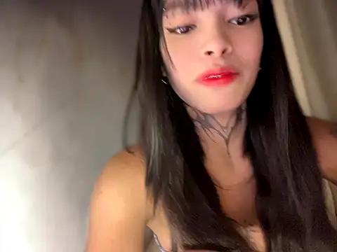 Sugarcandyyy online show from April 2026 04:08:01 PM