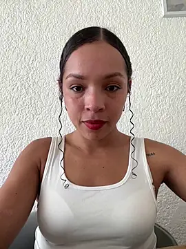 Yasmin777  online show from March 2026 06:46:02 PM