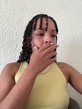 Yasmin777  online show from May 2026 05:51:02 PM