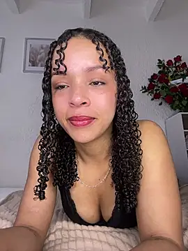 Yasmin777  online show from May 2026 04:58:02 PM