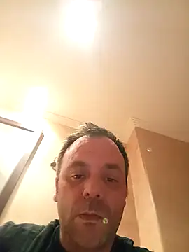 manchego85 online show from April 2026 09:49:02 PM