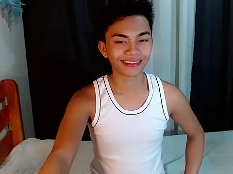 urguy marco online show from September 2025 09:31:02 AM