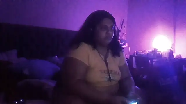 1n0nlythroat online show from June 2026 09:33:01 AM
