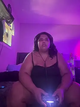 1n0nlythroat online show from June 2026 08:22:01 PM