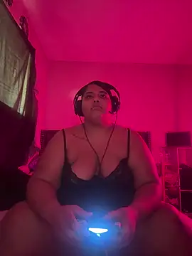 1n0nlythroat online show from June 2026 11:36:02 PM
